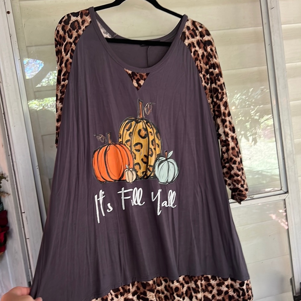 Comfortable and cute 3x fall shirt